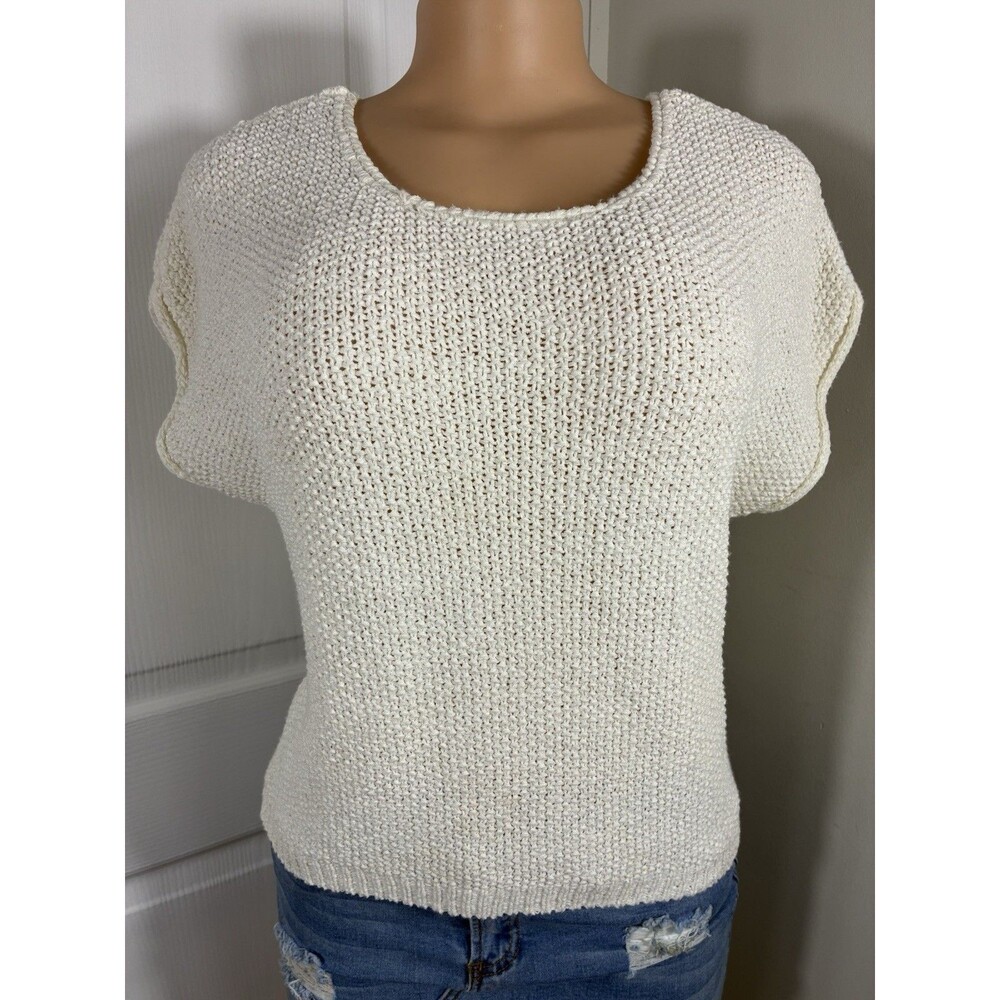 Moon And Madison Womens Top XS Sweater Short Sleeve Tight Knit Crochet Ivory